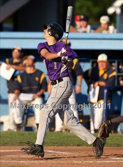 Thumbnail 1 in Sutherland vs. Hamburg (Class A Regional) photogallery.