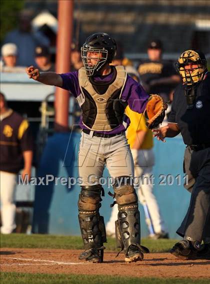 Thumbnail 1 in Sutherland vs. Hamburg (Class A Regional) photogallery.