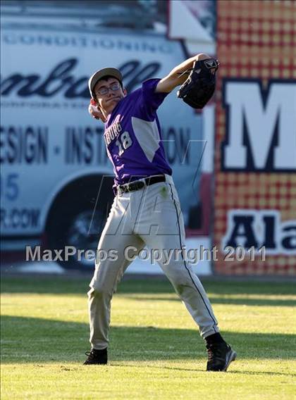 Thumbnail 1 in Sutherland vs. Hamburg (Class A Regional) photogallery.