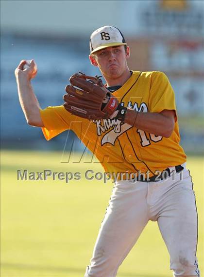 Thumbnail 2 in Sutherland vs. Hamburg (Class A Regional) photogallery.