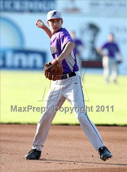 Thumbnail 2 in Sutherland vs. Hamburg (Class A Regional) photogallery.