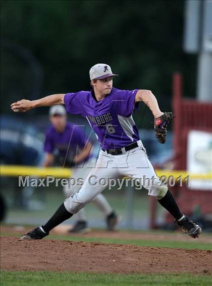 Thumbnail 1 in Sutherland vs. Hamburg (Class A Regional) photogallery.