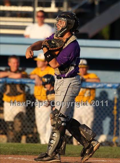 Thumbnail 2 in Sutherland vs. Hamburg (Class A Regional) photogallery.
