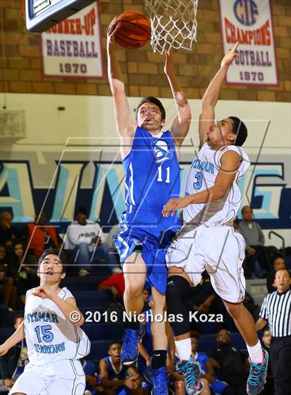 Thumbnail 2 in Sylmar vs. El Camino Real (War on the Floor Extravaganza) photogallery.