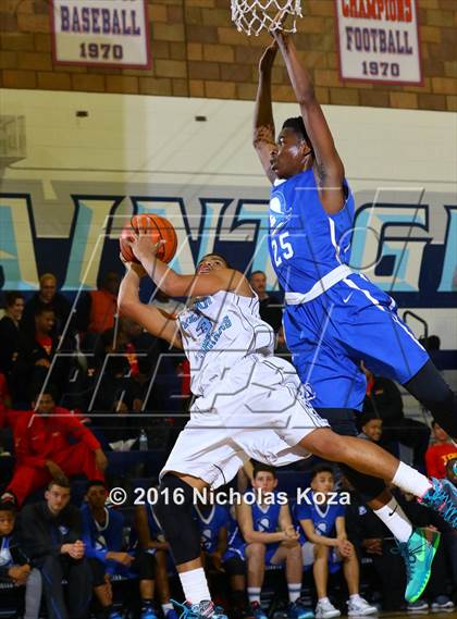 Thumbnail 1 in Sylmar vs. El Camino Real (War on the Floor Extravaganza) photogallery.