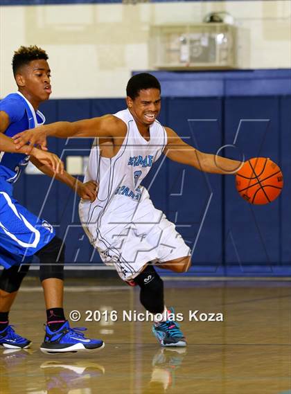 Thumbnail 2 in Sylmar vs. El Camino Real (War on the Floor Extravaganza) photogallery.