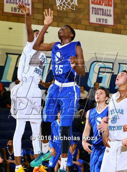 Thumbnail 2 in Sylmar vs. El Camino Real (War on the Floor Extravaganza) photogallery.