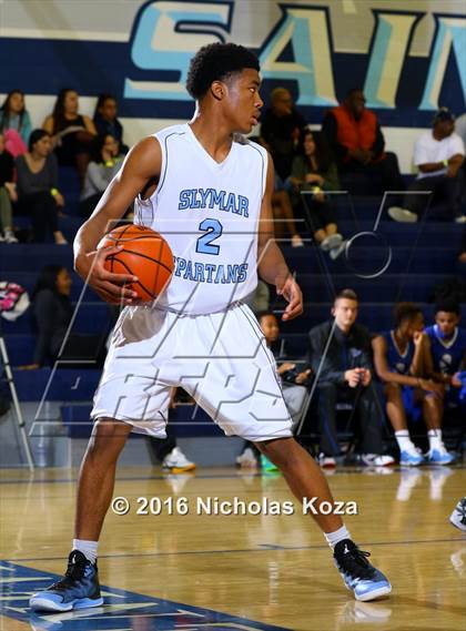 Thumbnail 3 in Sylmar vs. El Camino Real (War on the Floor Extravaganza) photogallery.