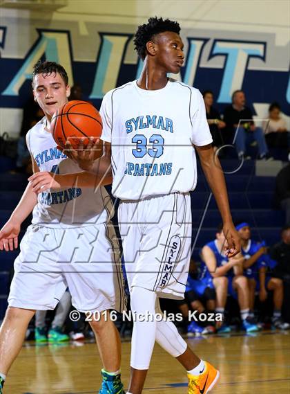 Thumbnail 1 in Sylmar vs. El Camino Real (War on the Floor Extravaganza) photogallery.