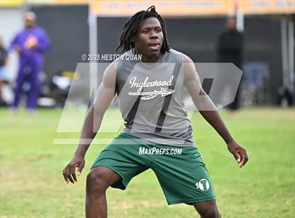 Thumbnail 1 in St. John Bosco vs. Inglewood (Battle at the Beach) photogallery.