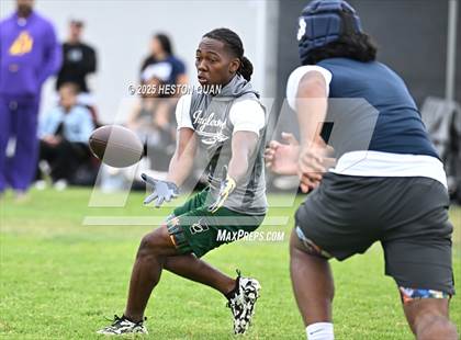 Thumbnail 3 in St. John Bosco vs. Inglewood (Battle at the Beach) photogallery.