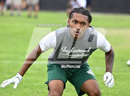 Thumbnail 3 in St. John Bosco vs. Inglewood (Battle at the Beach) photogallery.