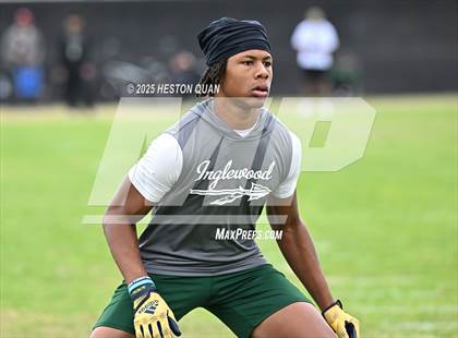 Thumbnail 1 in St. John Bosco vs. Inglewood (Battle at the Beach) photogallery.