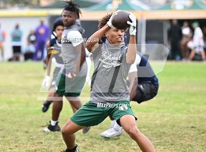 Thumbnail 2 in St. John Bosco vs. Inglewood (Battle at the Beach) photogallery.