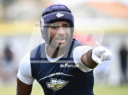 Thumbnail 1 in St. John Bosco vs. Inglewood (Battle at the Beach) photogallery.