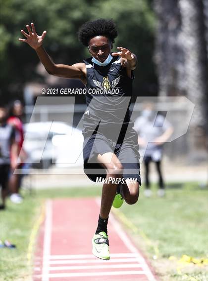 Thumbnail 3 in WAC Championships photogallery.