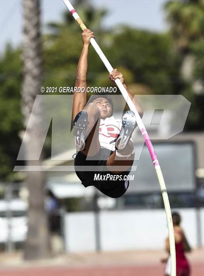 Thumbnail 1 in WAC Championships photogallery.