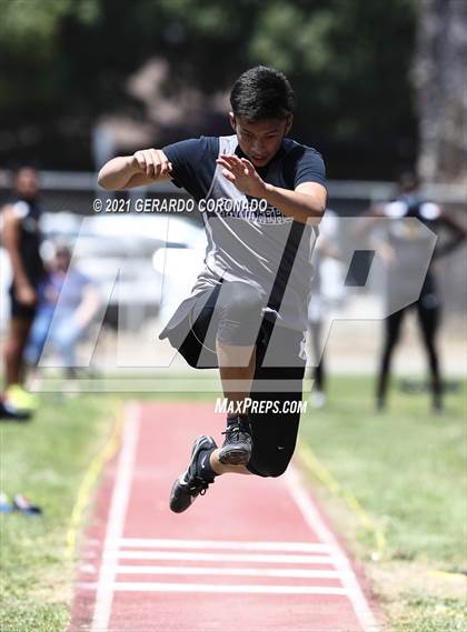 Thumbnail 2 in WAC Championships photogallery.