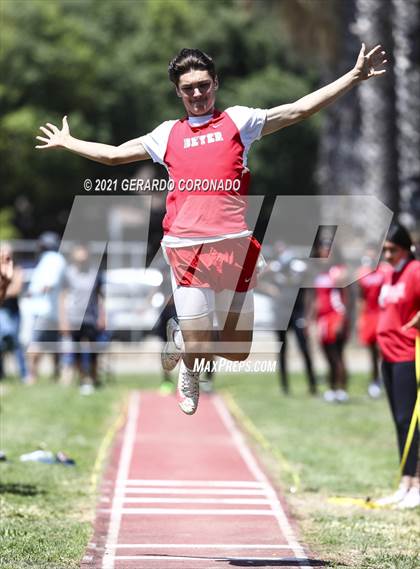 Thumbnail 1 in WAC Championships photogallery.