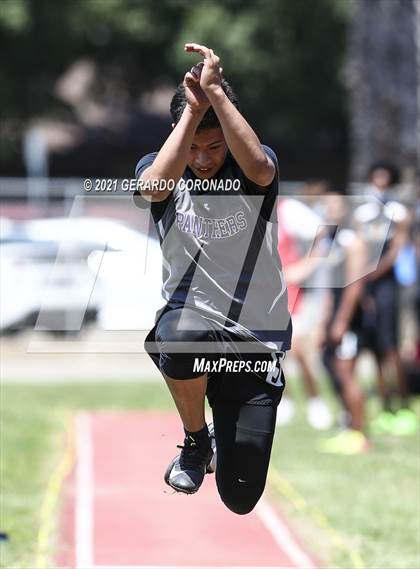 Thumbnail 2 in WAC Championships photogallery.