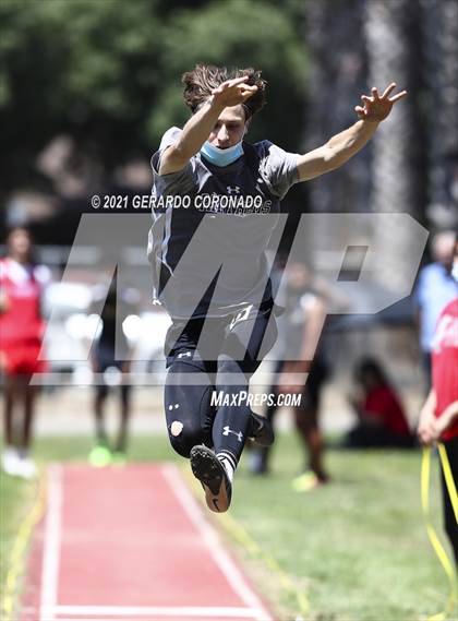 Thumbnail 2 in WAC Championships photogallery.
