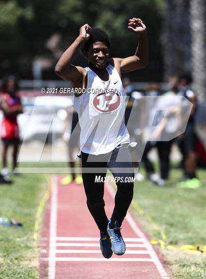 Thumbnail 3 in WAC Championships photogallery.
