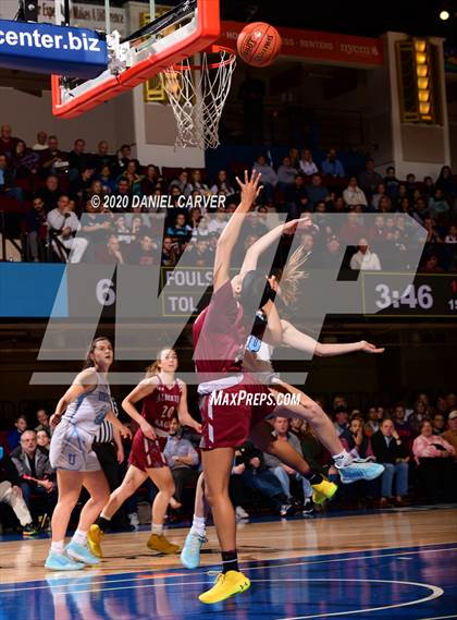Thumbnail 2 in Ursuline vs. Albertus Magnus (Section 1 Class AA Semifinal) photogallery.