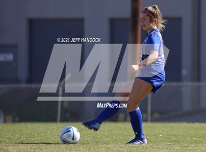 Thumbnail 2 in East Central @ MacArthur (NEISD Tournament) photogallery.