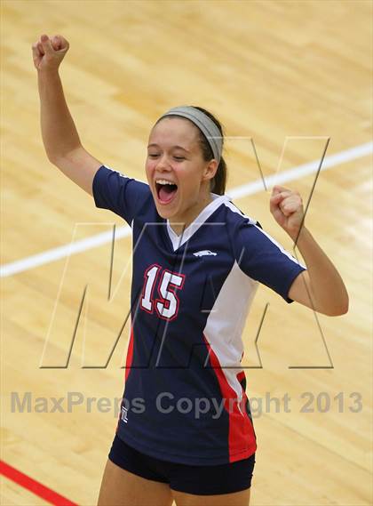 Thumbnail 3 in Allen vs Cypress Falls (Texas Open Tournament) photogallery.