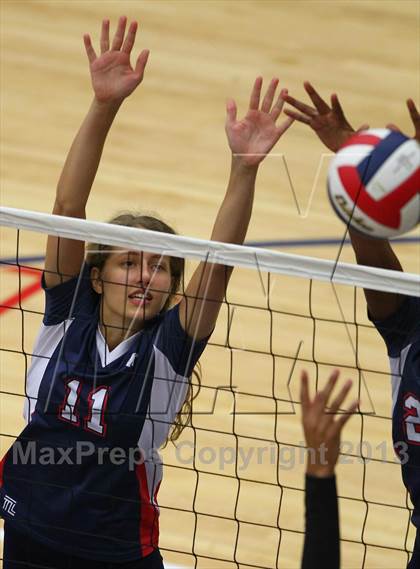 Thumbnail 2 in Allen vs Cypress Falls (Texas Open Tournament) photogallery.