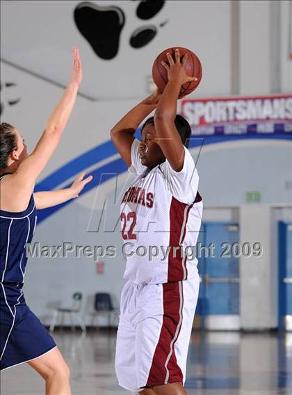 Thumbnail 1 in Nevada Union vs. Natomas (Bulldog Winter Classic) photogallery.