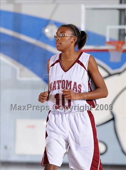 Thumbnail 2 in Nevada Union vs. Natomas (Bulldog Winter Classic) photogallery.