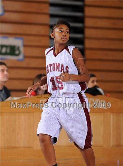 Thumbnail 3 in Nevada Union vs. Natomas (Bulldog Winter Classic) photogallery.