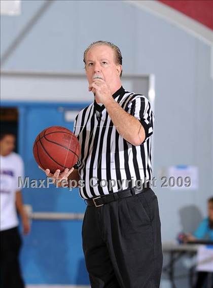 Thumbnail 1 in Nevada Union vs. Natomas (Bulldog Winter Classic) photogallery.