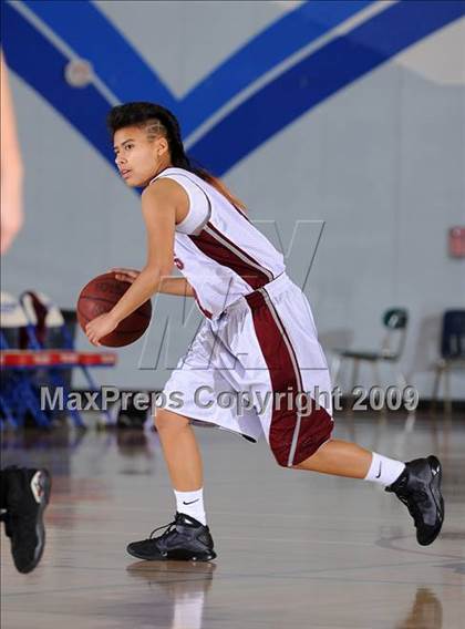 Thumbnail 2 in Nevada Union vs. Natomas (Bulldog Winter Classic) photogallery.