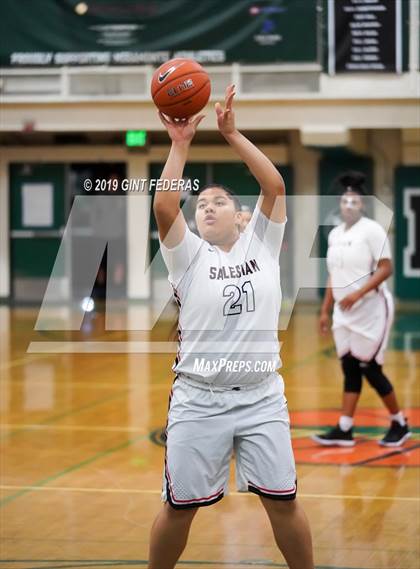 Thumbnail 2 in Salesian College Preparatory vs. Archbishop Mitty (Elite is Earned New Year Classic) photogallery.