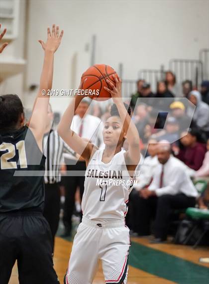Thumbnail 3 in Salesian College Preparatory vs. Archbishop Mitty (Elite is Earned New Year Classic) photogallery.
