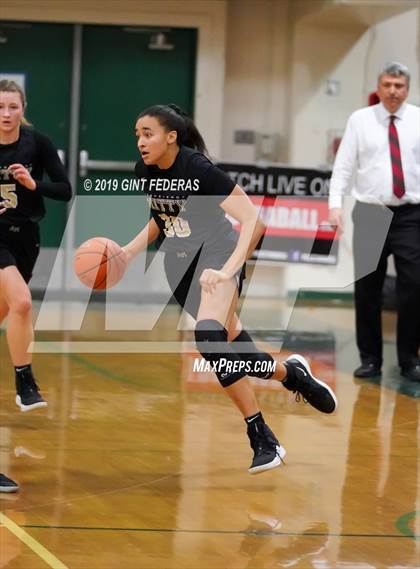 Thumbnail 2 in Salesian College Preparatory vs. Archbishop Mitty (Elite is Earned New Year Classic) photogallery.