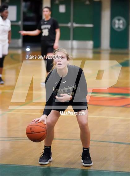 Thumbnail 3 in Salesian College Preparatory vs. Archbishop Mitty (Elite is Earned New Year Classic) photogallery.