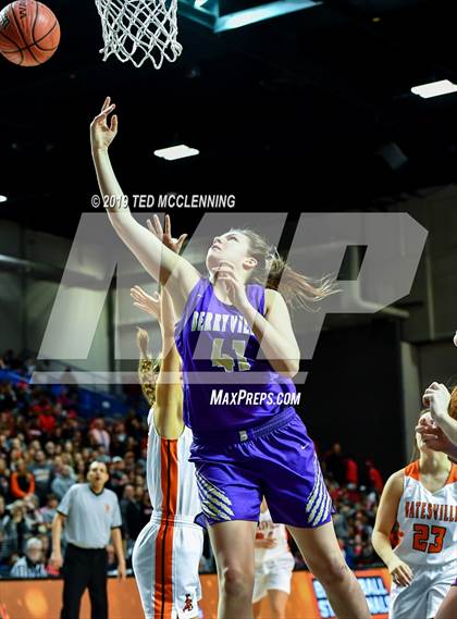 Thumbnail 3 in Batesville vs Berryville (AAA 4A Final) photogallery.