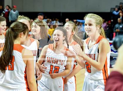 Thumbnail 3 in Batesville vs Berryville (AAA 4A Final) photogallery.