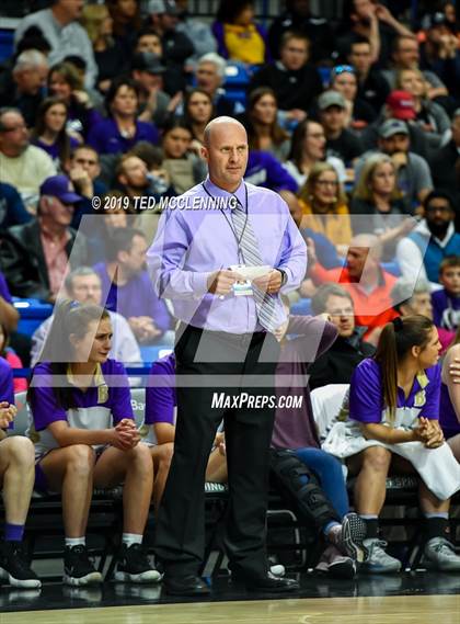 Thumbnail 2 in Batesville vs Berryville (AAA 4A Final) photogallery.