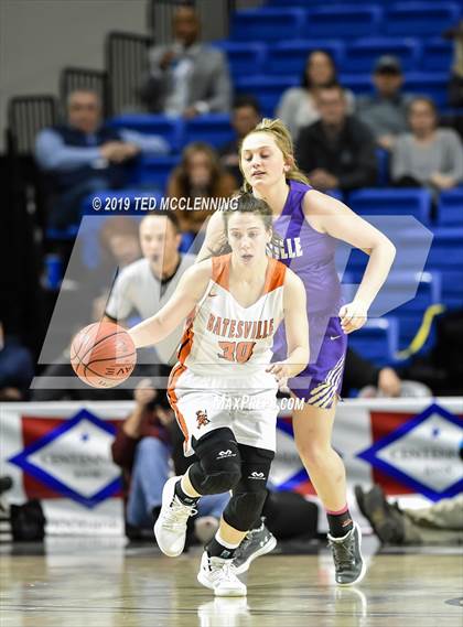 Thumbnail 2 in Batesville vs Berryville (AAA 4A Final) photogallery.
