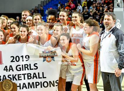 Thumbnail 3 in Batesville vs Berryville (AAA 4A Final) photogallery.