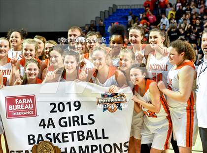 Thumbnail 2 in Batesville vs Berryville (AAA 4A Final) photogallery.