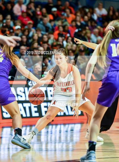 Thumbnail 2 in Batesville vs Berryville (AAA 4A Final) photogallery.