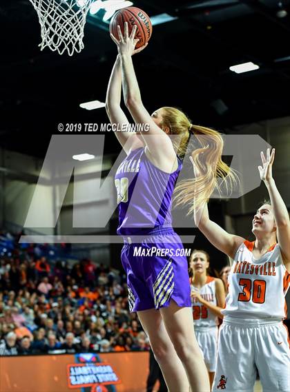 Thumbnail 2 in Batesville vs Berryville (AAA 4A Final) photogallery.