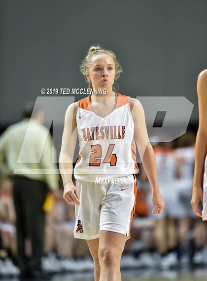 Thumbnail 2 in Batesville vs Berryville (AAA 4A Final) photogallery.
