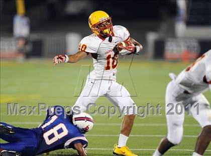 Thumbnail 3 in Calvert Hall vs. DeMatha (Patriot Classic) photogallery.
