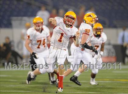 Thumbnail 3 in Calvert Hall vs. DeMatha (Patriot Classic) photogallery.
